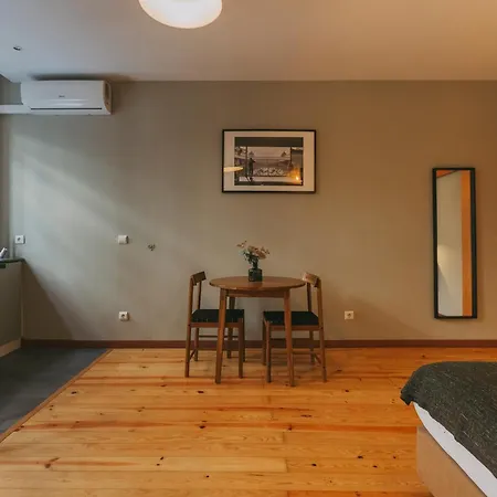 Sol Apartment *