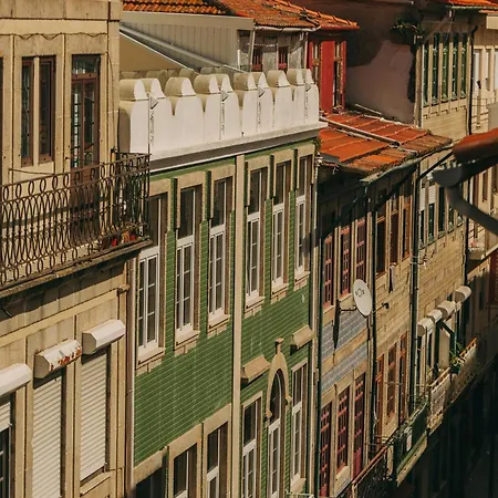 Sol Apartment *